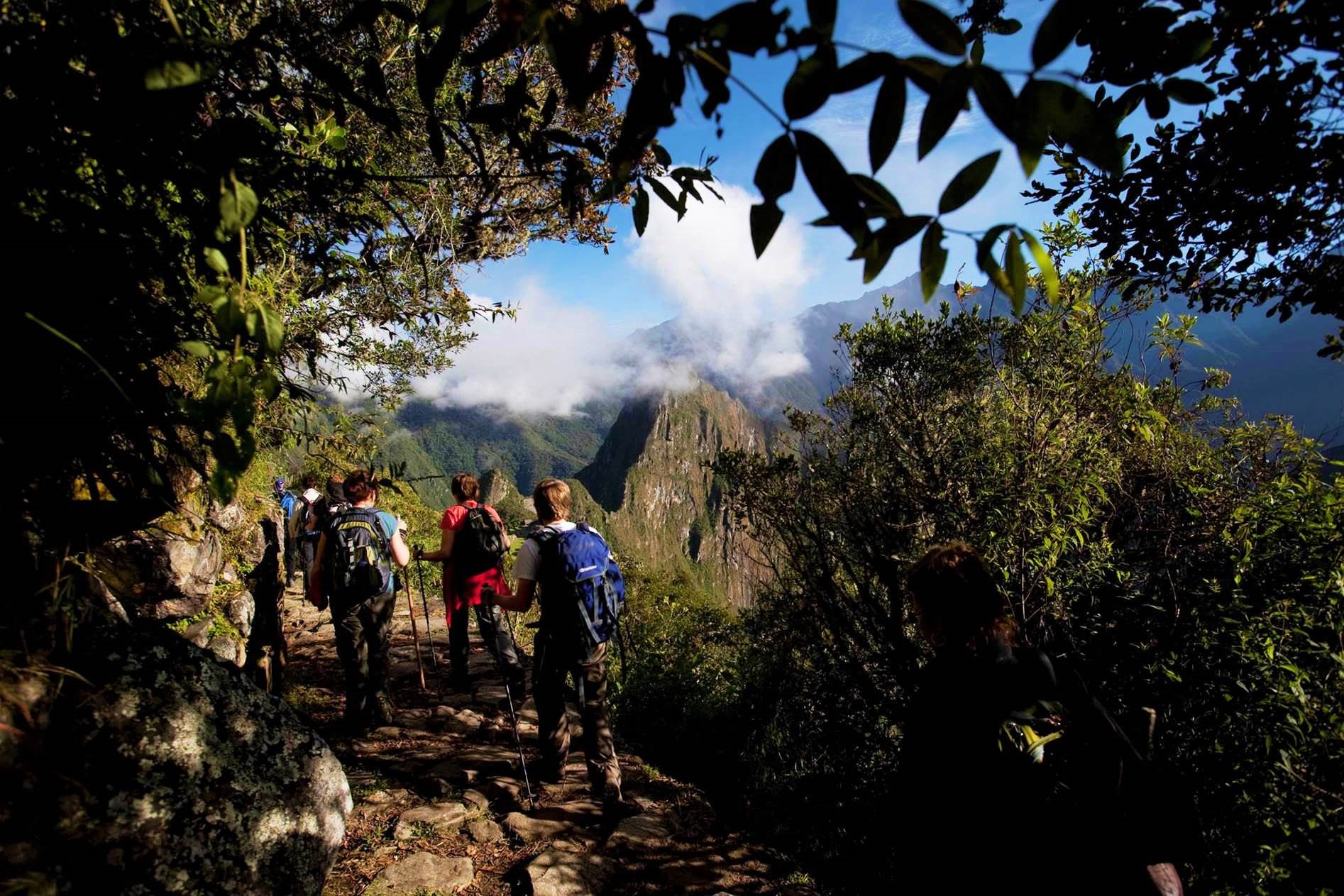 2.HIKES & TREKKINGS